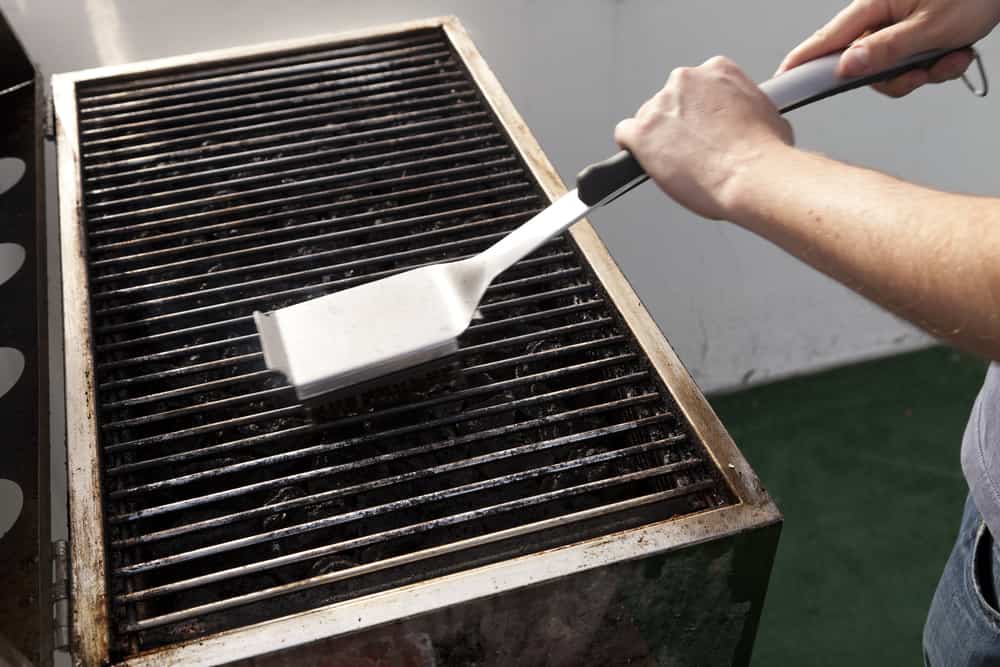 The Wrong Way to Clean your stainless steel grill grates
