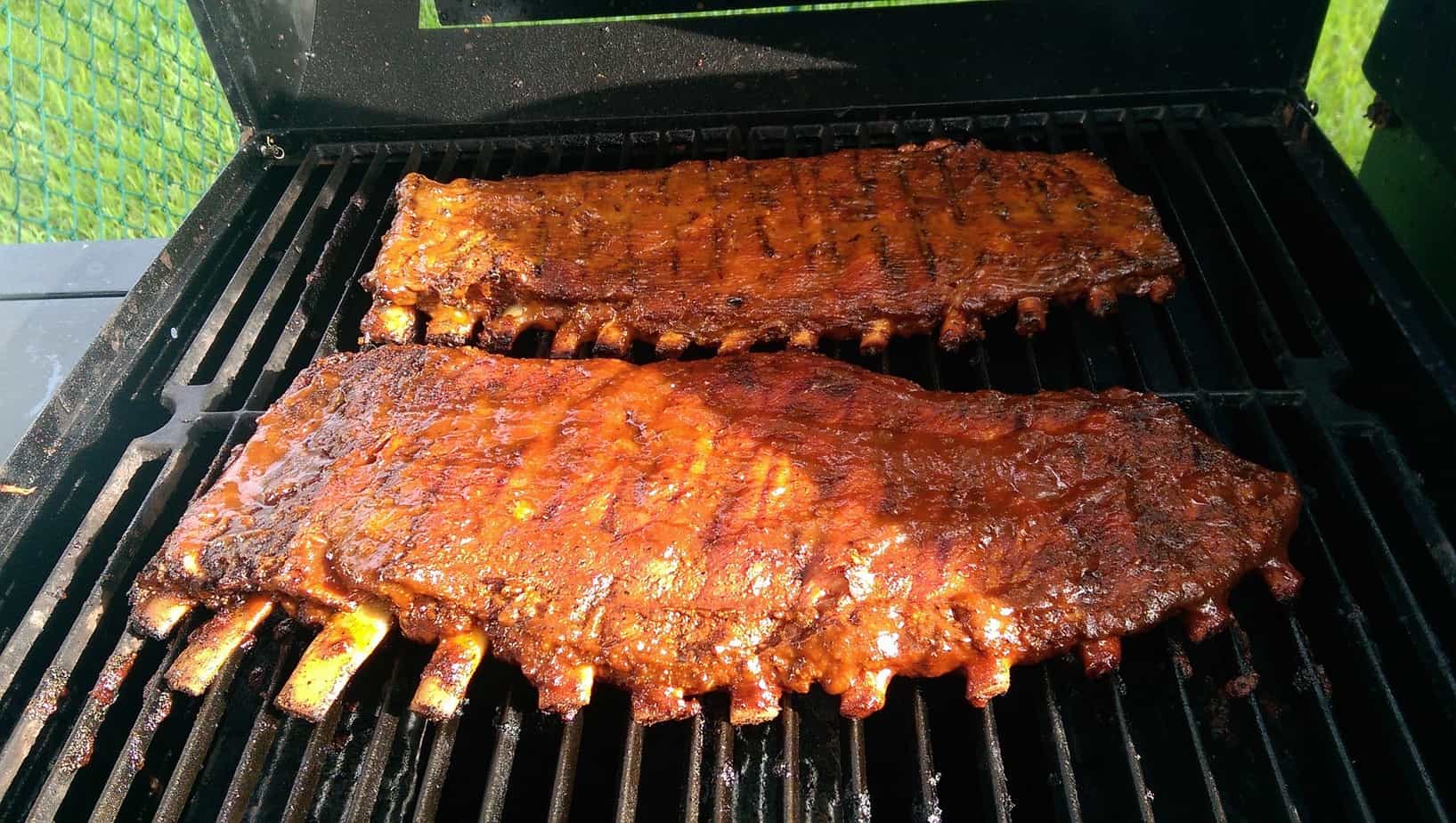 How to Reheat Ribs so They're Tender and Juicy Every Time Smokey